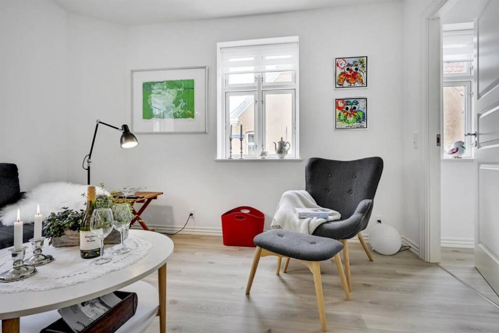 *****Elegant Feriebolig I Hjertet Af Kerteminde 빌라 외부 사진