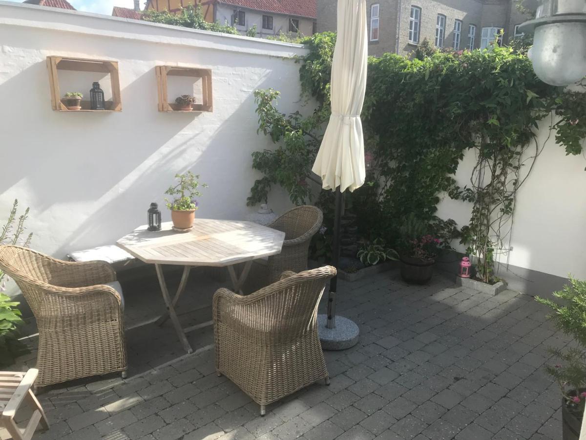 *****Elegant Feriebolig I Hjertet Af Kerteminde 빌라 외부 사진